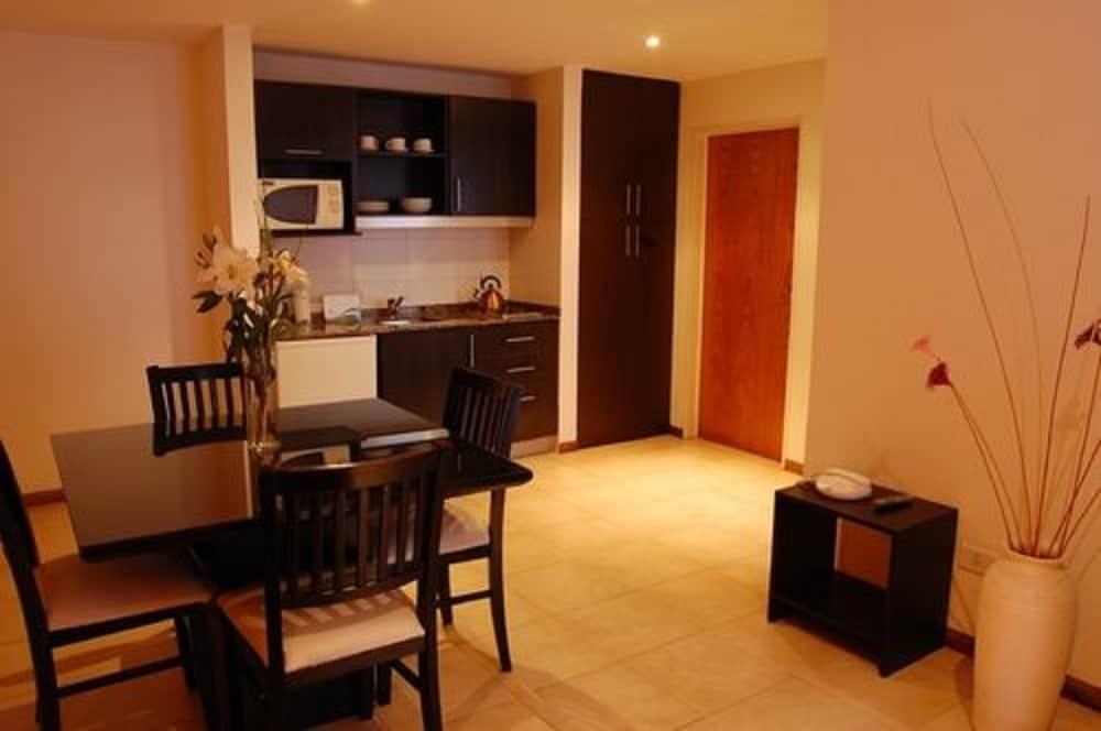 Sures Belgrano Suites Buenos Aires Esterno foto